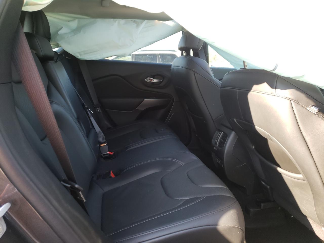 Photo 6 from auction – 2021 JEEP CHEROKEE L with VIN 1C4PJMDX9MD212162