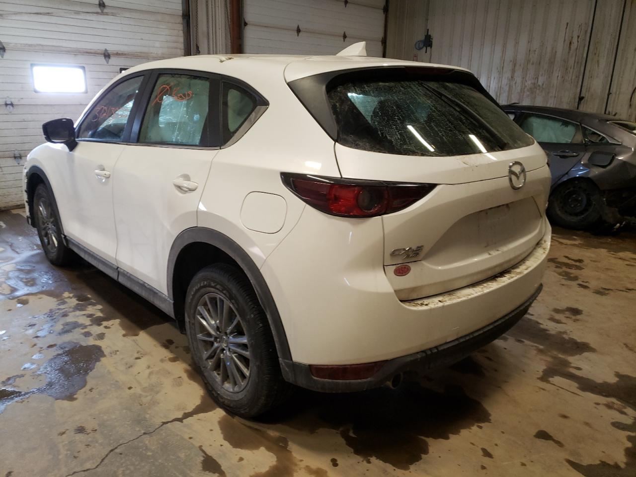 Photo 3 from auction – 2018 MAZDA CX-5 SPORT with VIN JM3KFBBM0J0459976