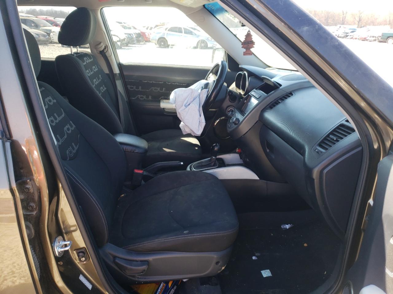 Photo 5 from auction – 2012 KIA SOUL + with VIN KNDJT2A65C7372732