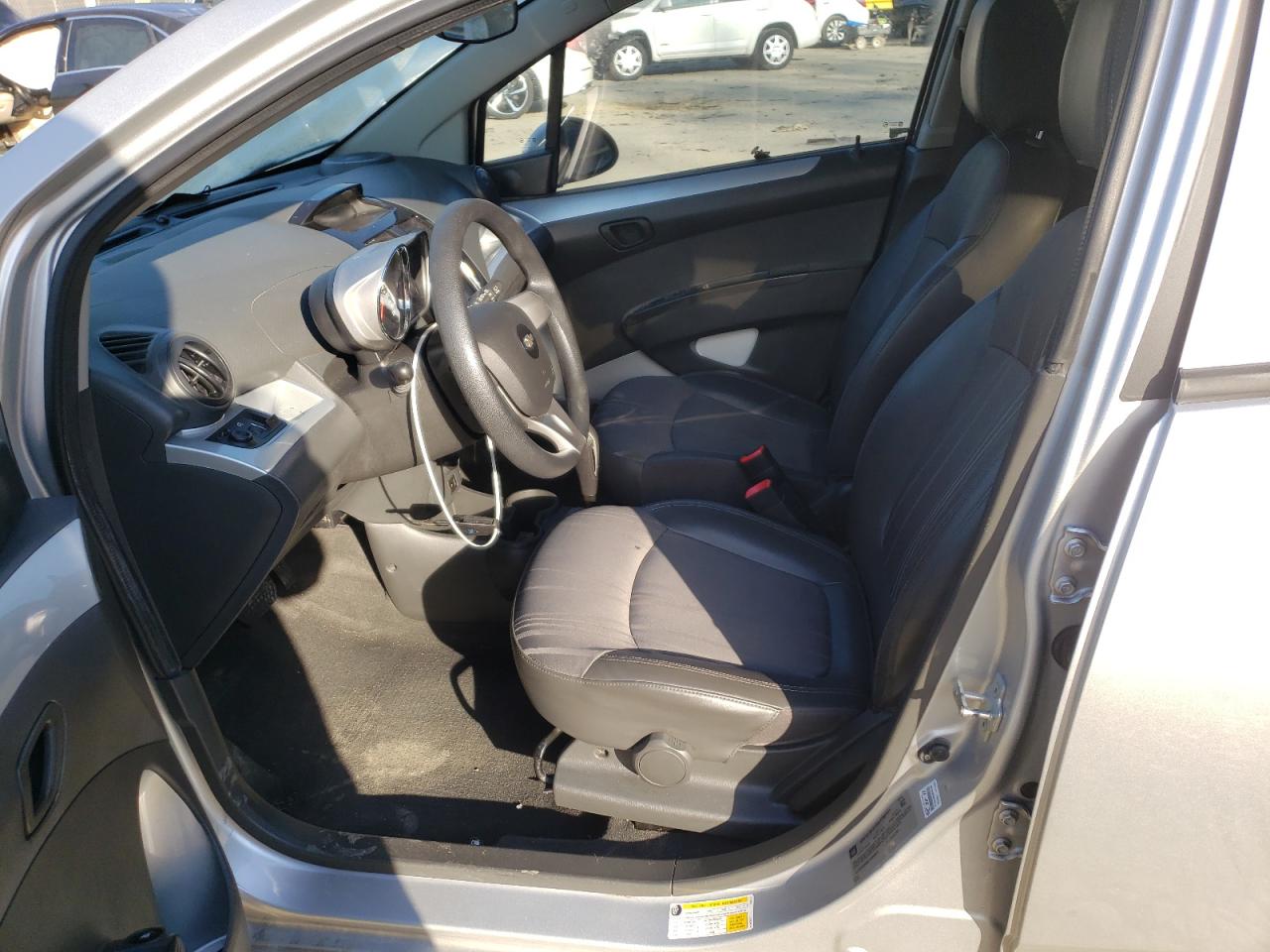 Photo 5 from auction – 2014 CHEVROLET SPARK 1LT with VIN KL8CD6S99EC589659