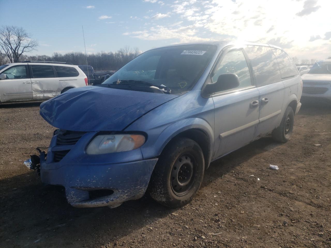 Photo 2 from auction – 2007 DODGE GRAND CARA with VIN 1D4GP24E67B179660