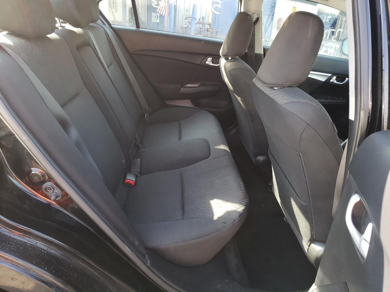 Photo 6 from auction – 2015 HONDA CIVIC EX with VIN 19XFB2F80FE227363