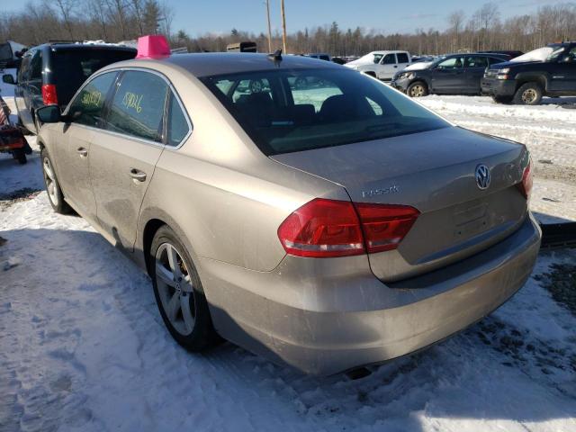 Photo 3 from auction – 2015 VOLKSWAGEN PASSAT S with VIN 1VWAT7A32FC079057