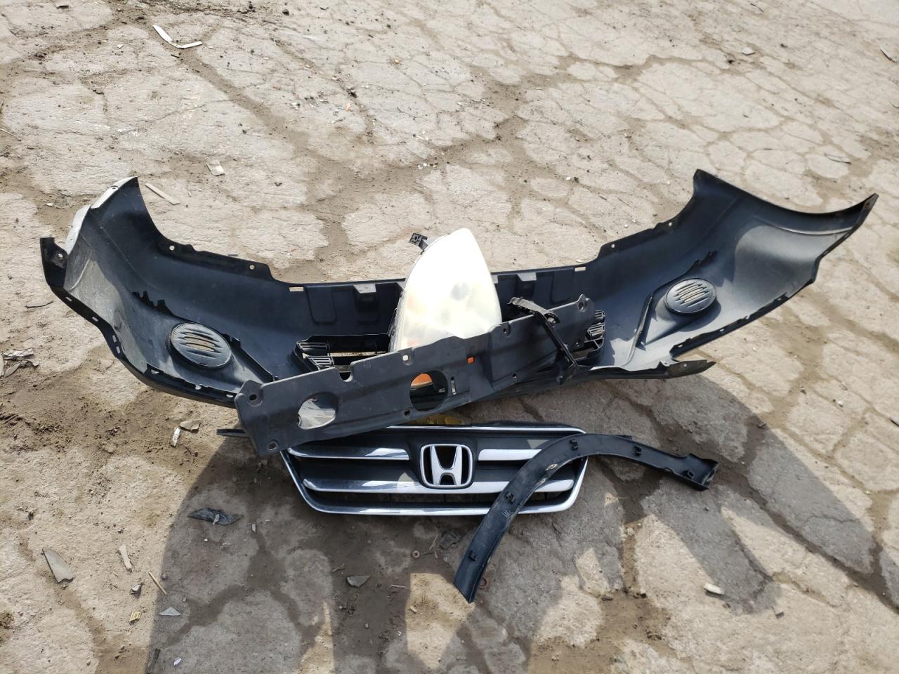 Photo 9 from auction – 2005 HONDA CR-V EX with VIN JHLRD78885C039068