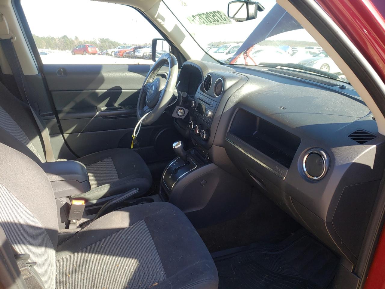 Photo 5 from auction – 2016 JEEP PATRIOT LA with VIN 1C4NJPFA9GD616035