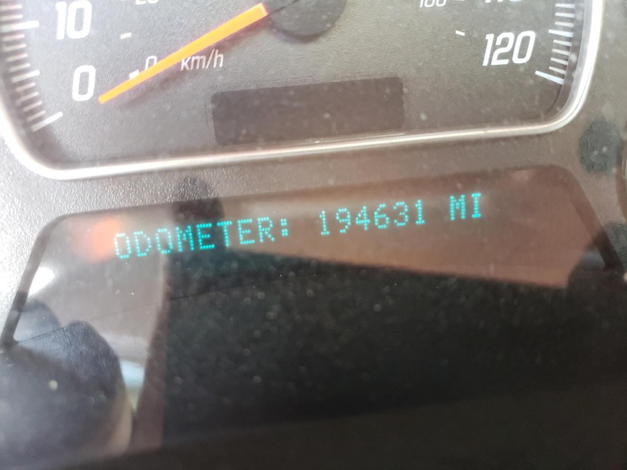 Photo 8 from auction – 2004 GMC ENVOY XUV with VIN 1GKET12S846224111