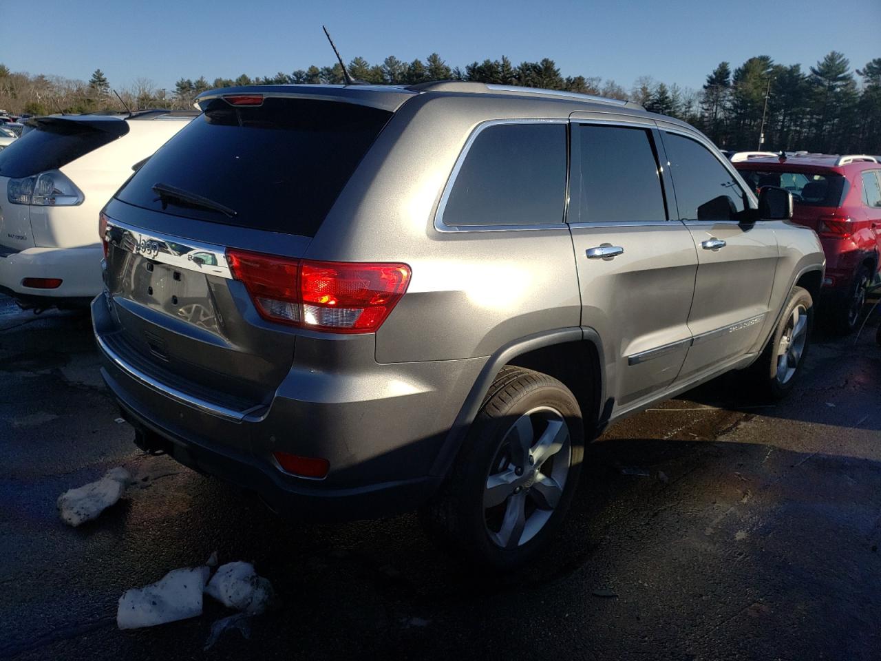 Photo 4 from auction – 2013 JEEP GRAND CHER with VIN 1C4RJFCG8DC593837