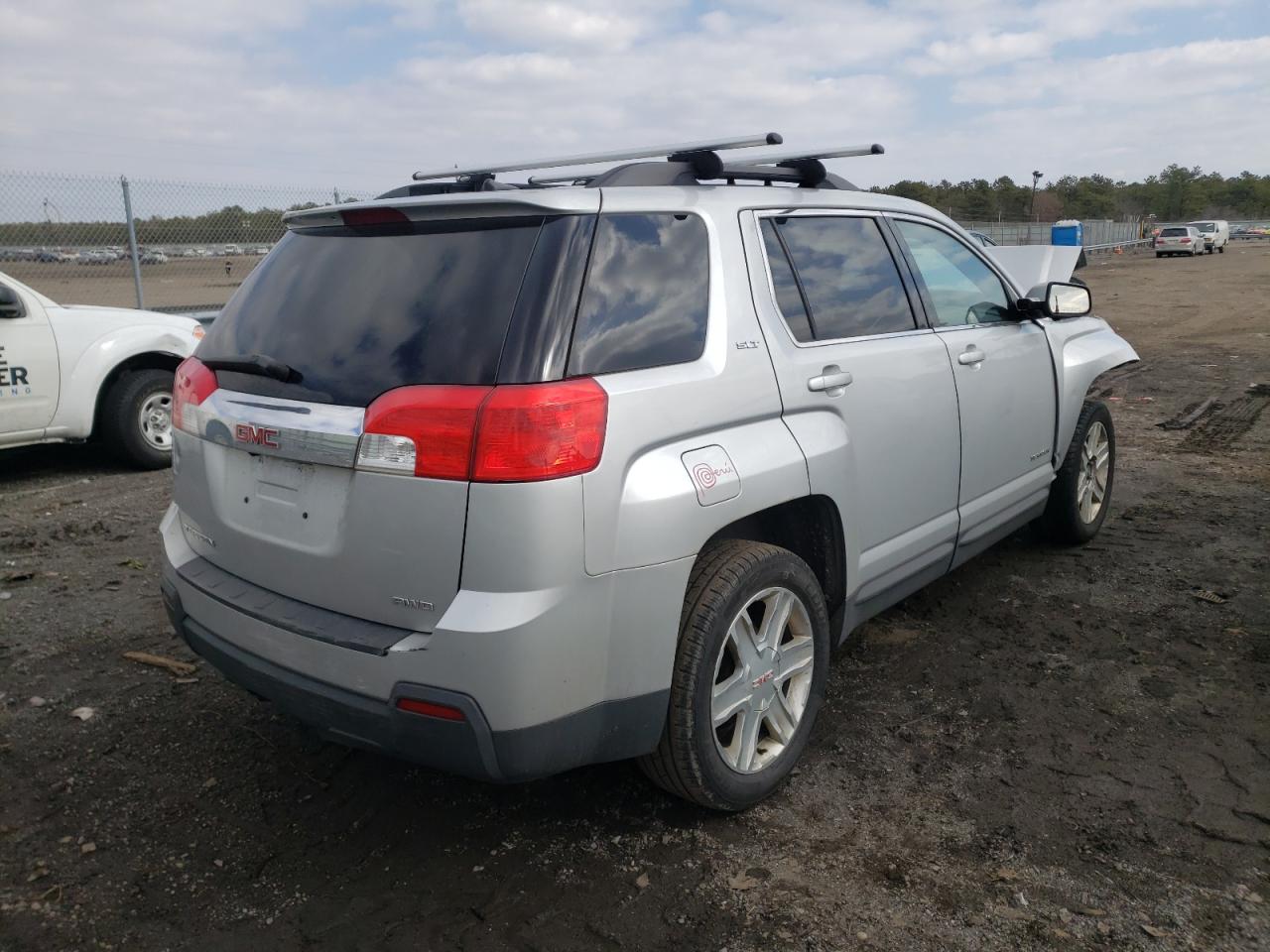 Photo 4 from auction – 2011 GMC TERRAIN SL with VIN 2CTFLVEC5B6297878