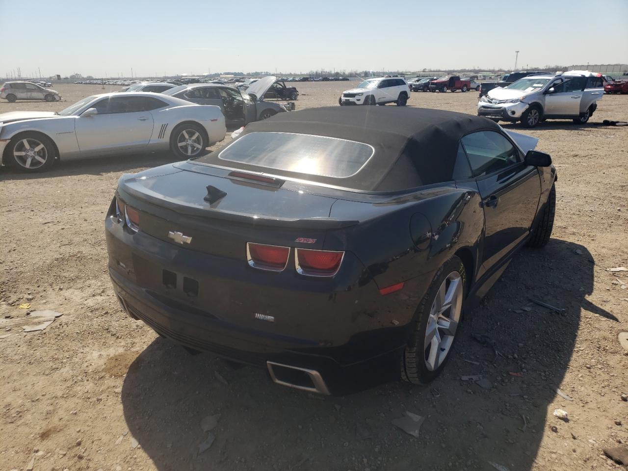Photo 4 from auction – 2011 CHEVROLET CAMARO 2SS with VIN 2G1FK3DJ1B9155070
