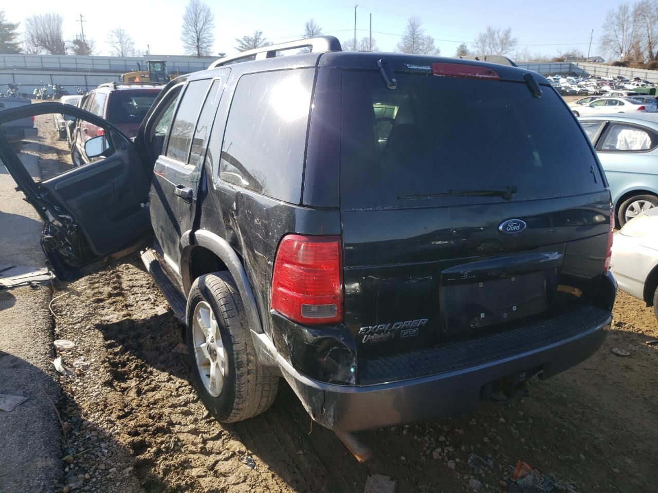 Photo 3 from auction – 2003 FORD EXPLORER X with VIN 1FMZU73K53ZB48951