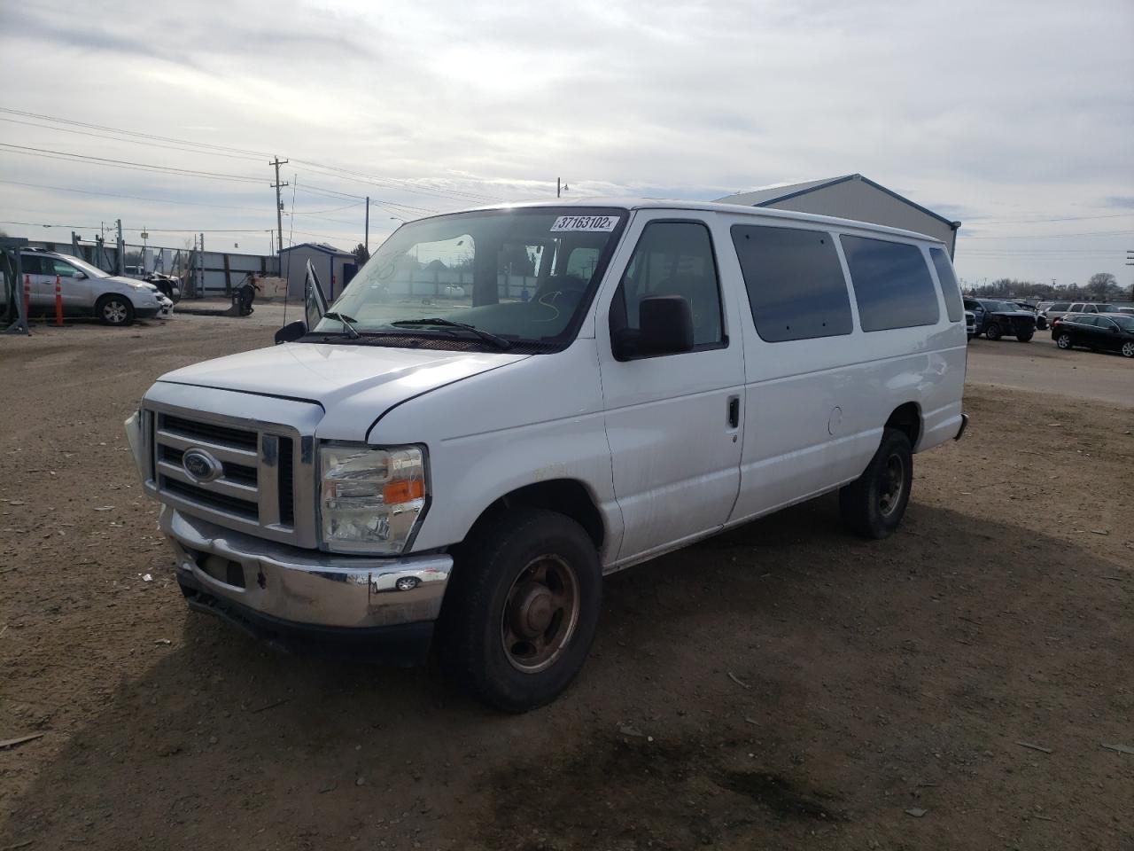 Photo 2 from auction – 2008 FORD ECONOLINE with VIN 1FBSS31L28DB22641