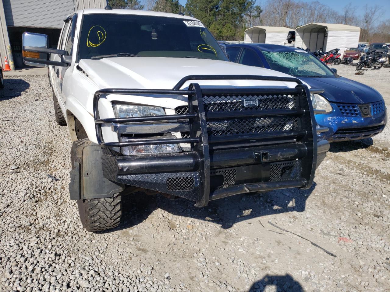Photo 9 from auction – 2004 CHEVROLET SILVERADO with VIN 1GCHC231X4F139050