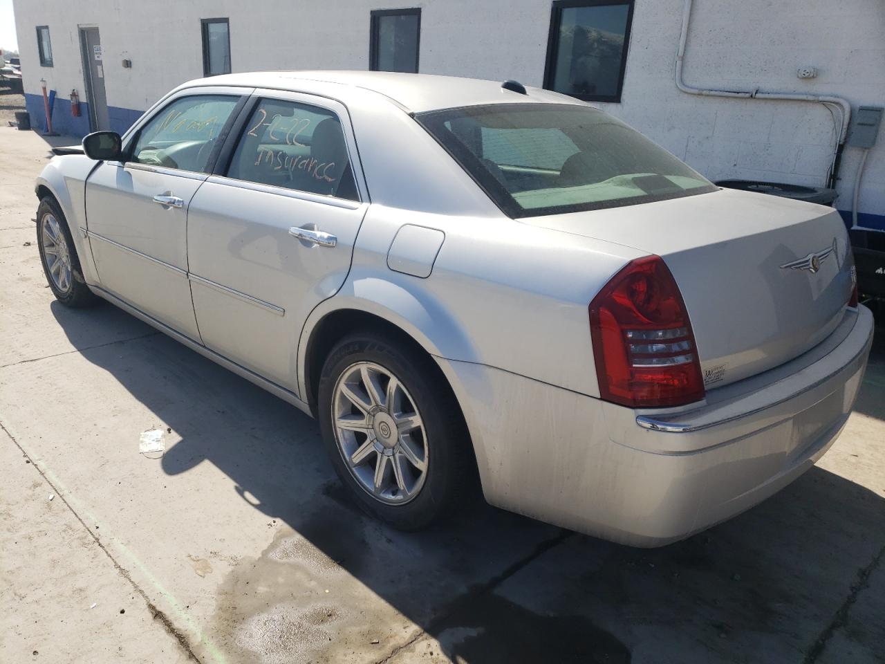Photo 3 from auction – 2006 CHRYSLER 300C with VIN 2C3KA63H86H209876