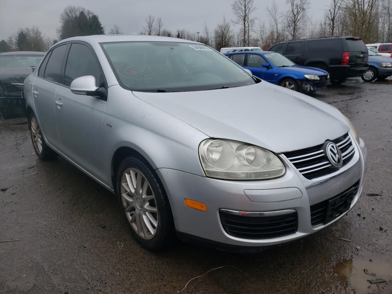 Photo 1 from auction – 2008 VOLKSWAGEN JETTA WOLF with VIN 3VWRJ71K88M191637