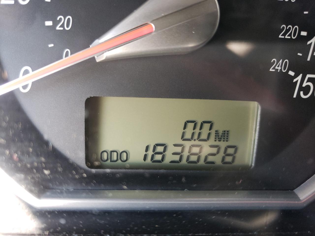 Photo 8 from auction – 2008 HYUNDAI SONATA SE with VIN 5NPEU46C48H329060