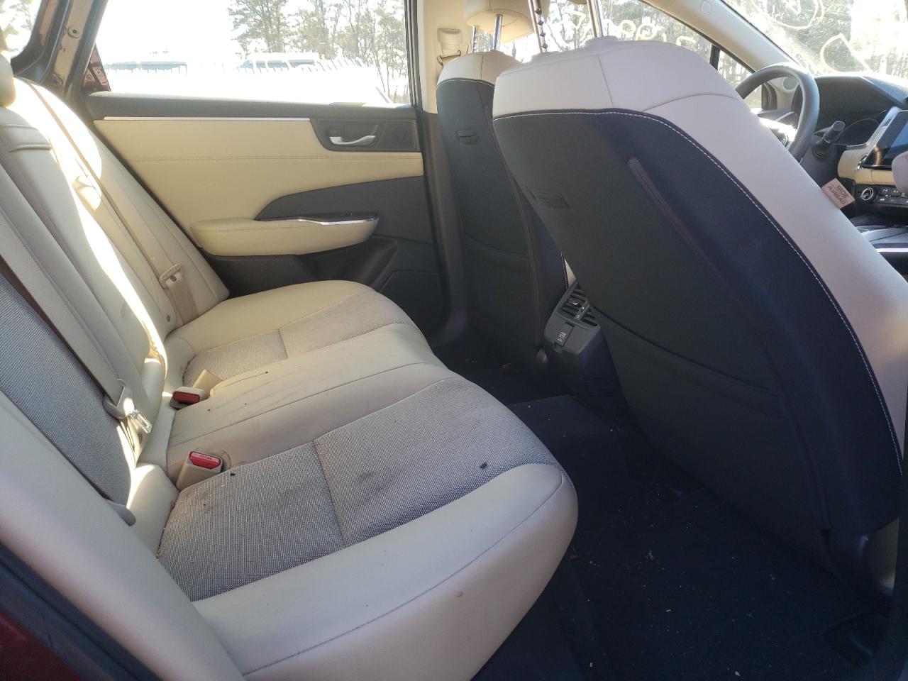 Photo 6 from auction – 2021 HONDA CLARITY with VIN JHMZC5F11MC001060