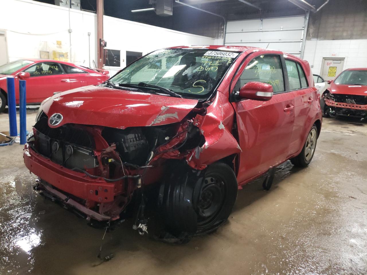 Foto 2 de la subasta – 2010 TOYOTA SCION XD con VIN JTKKU4B41A1005877