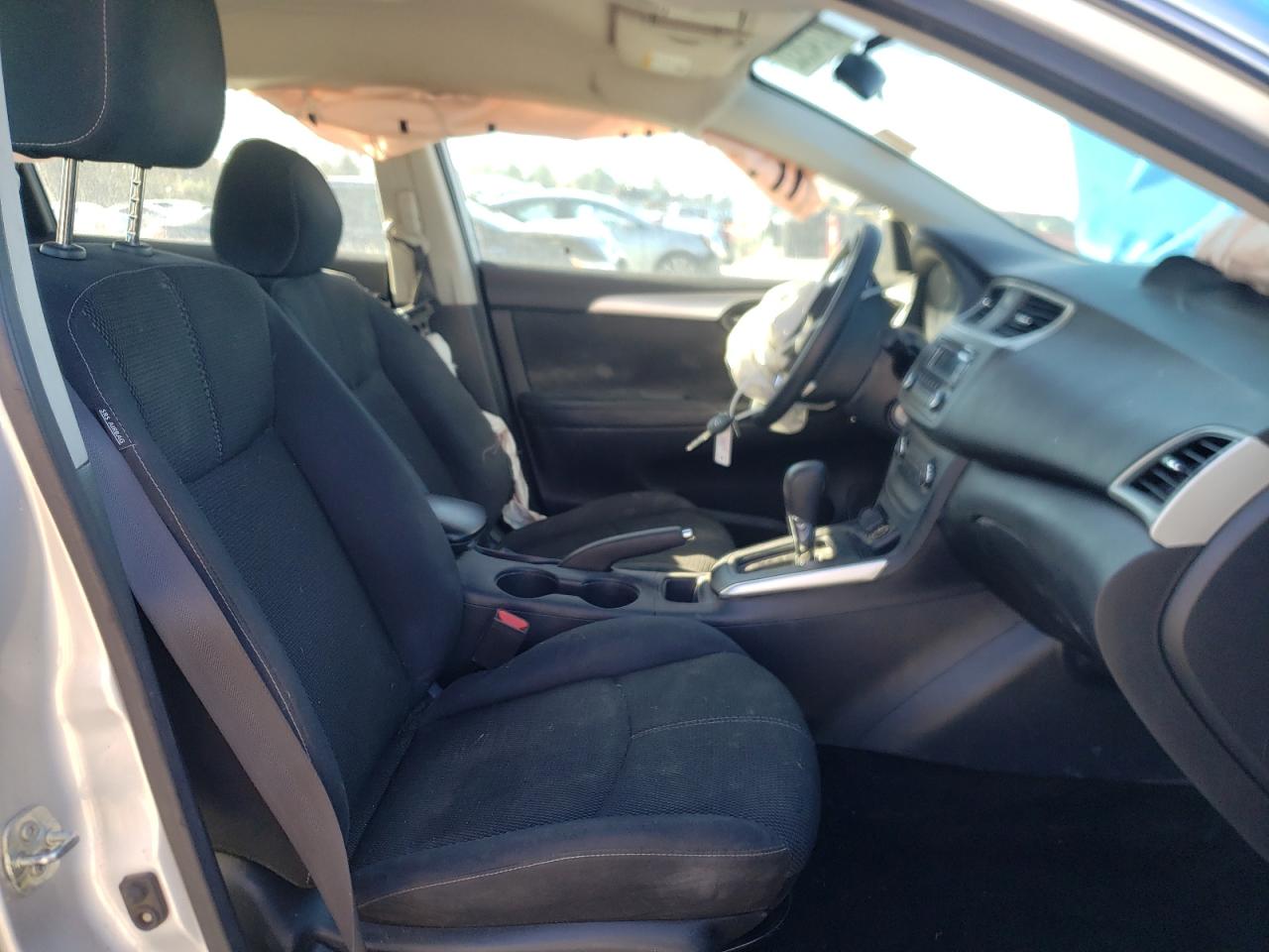 Photo 5 from auction – 2017 NISSAN SENTRA S with VIN 3N1AB7AP0HY312925