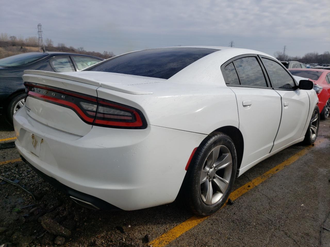 Photo 4 from auction – 2015 DODGE CHARGER SE with VIN 2C3CDXBG5FH840997