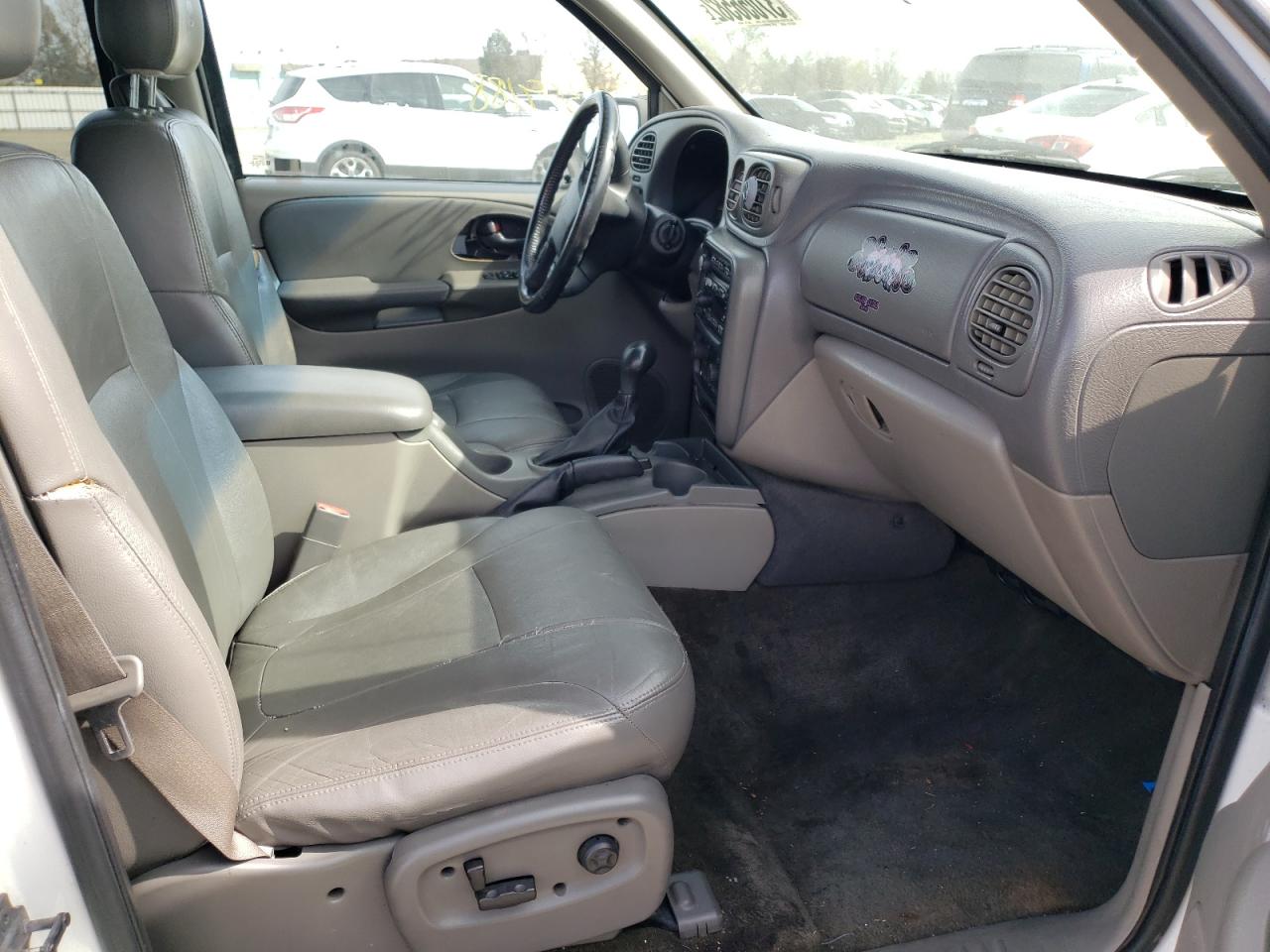 Photo 5 from auction – 2002 CHEVROLET TRAILBLAZE with VIN 1GNDS13S222260591