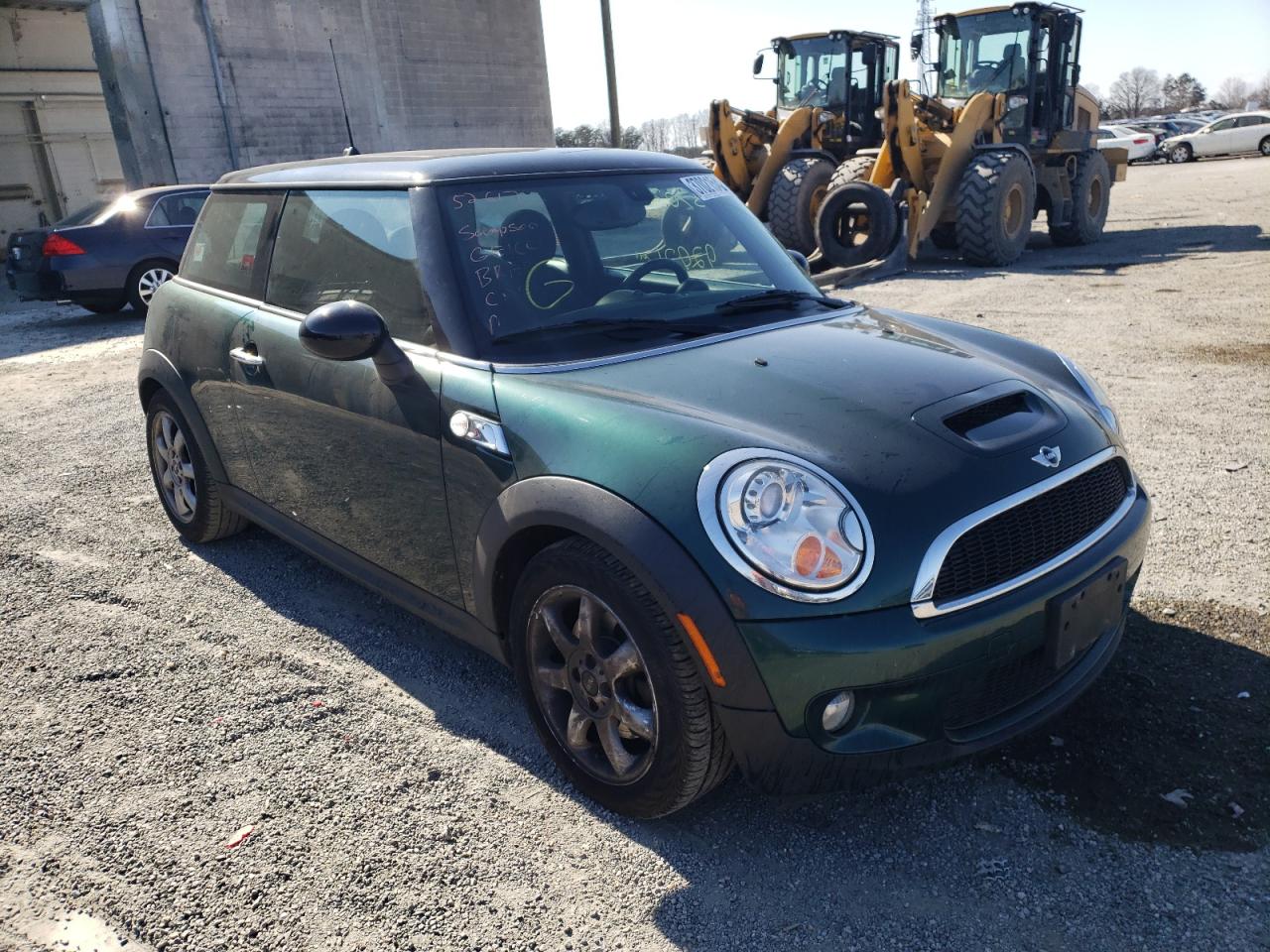 MINI COOPER S 2008 with VIN WMWMF73518TV37984 - Photo from auction