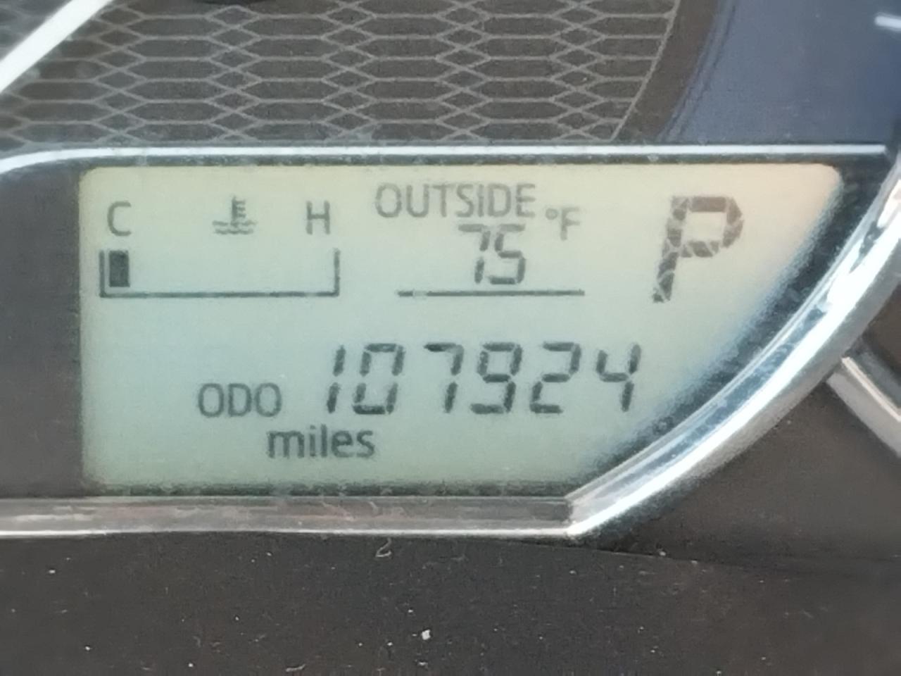 Photo 8 from auction – 2015 TOYOTA COROLLA L with VIN 2T1BURHE3FC393783