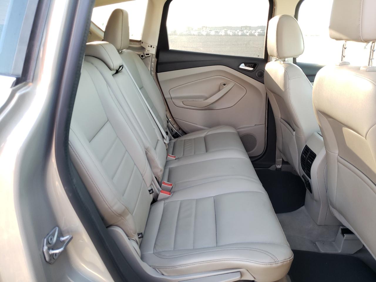 Photo 6 from auction – 2016 FORD C-MAX PREM with VIN 1FADP5CU6GL118996