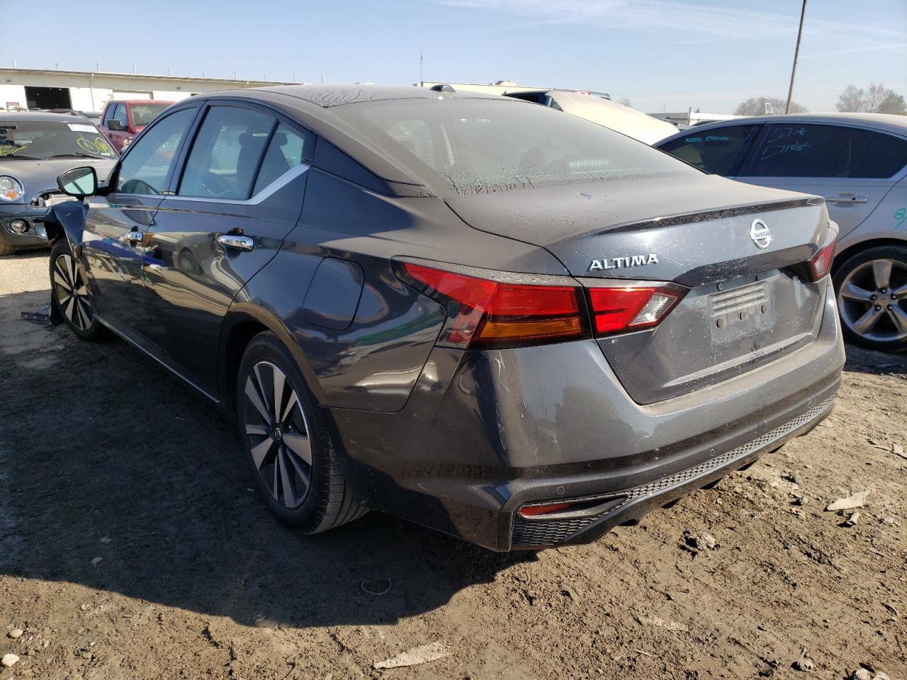 Photo 3 from auction – 2019 NISSAN ALTIMA SL with VIN 1N4BL4EV2KC159296