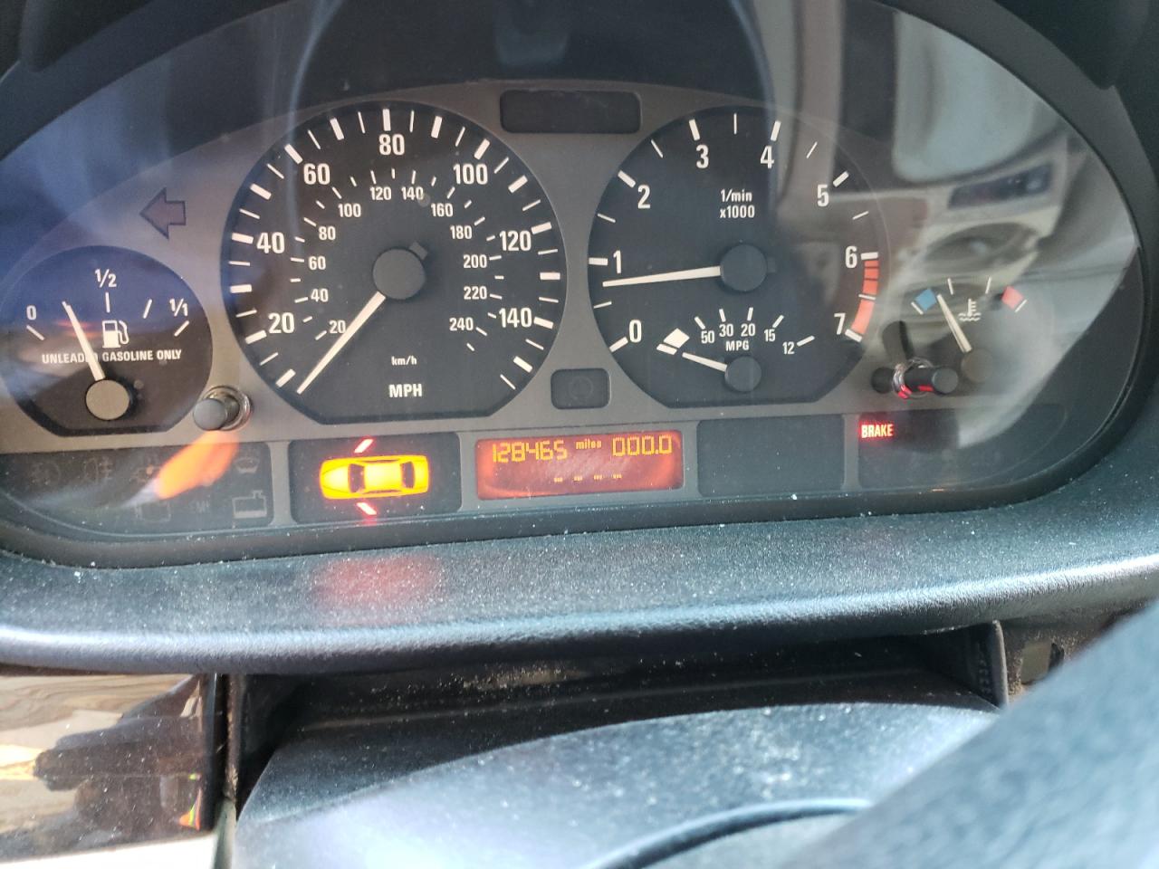 Photo 8 from auction – 1999 BMW 323 I with VIN WBAAM3337XKC61916