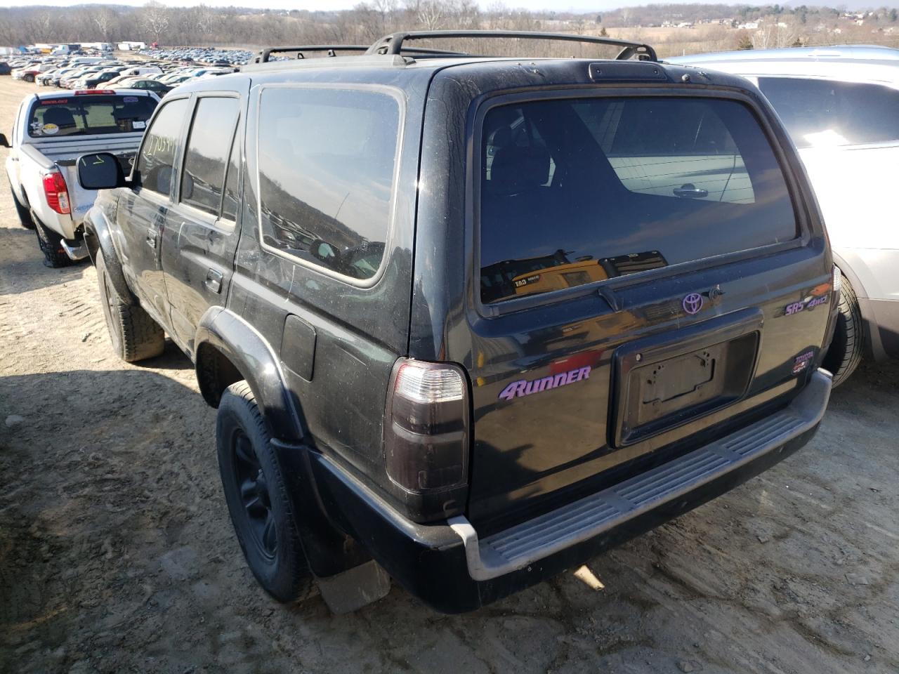 Photo 3 from auction – 2002 TOYOTA 4RUNNER SR with VIN JT3HN86R820365204