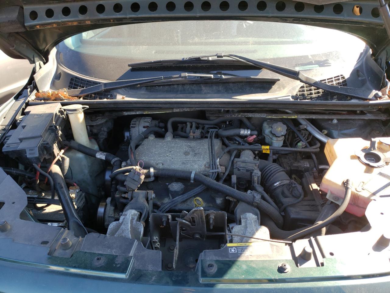 Photo 7 from auction – 2005 SATURN RELAY 3 with VIN 5GZDV23L05D279730
