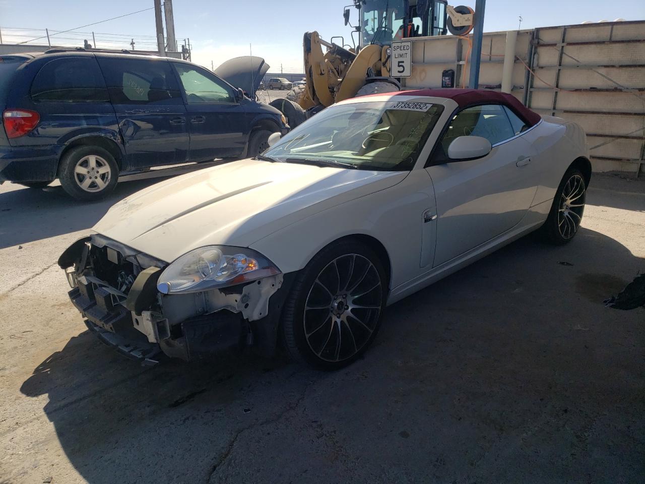 Photo 2 from auction – 2008 JAGUAR XK with VIN SAJWA44B285B26258