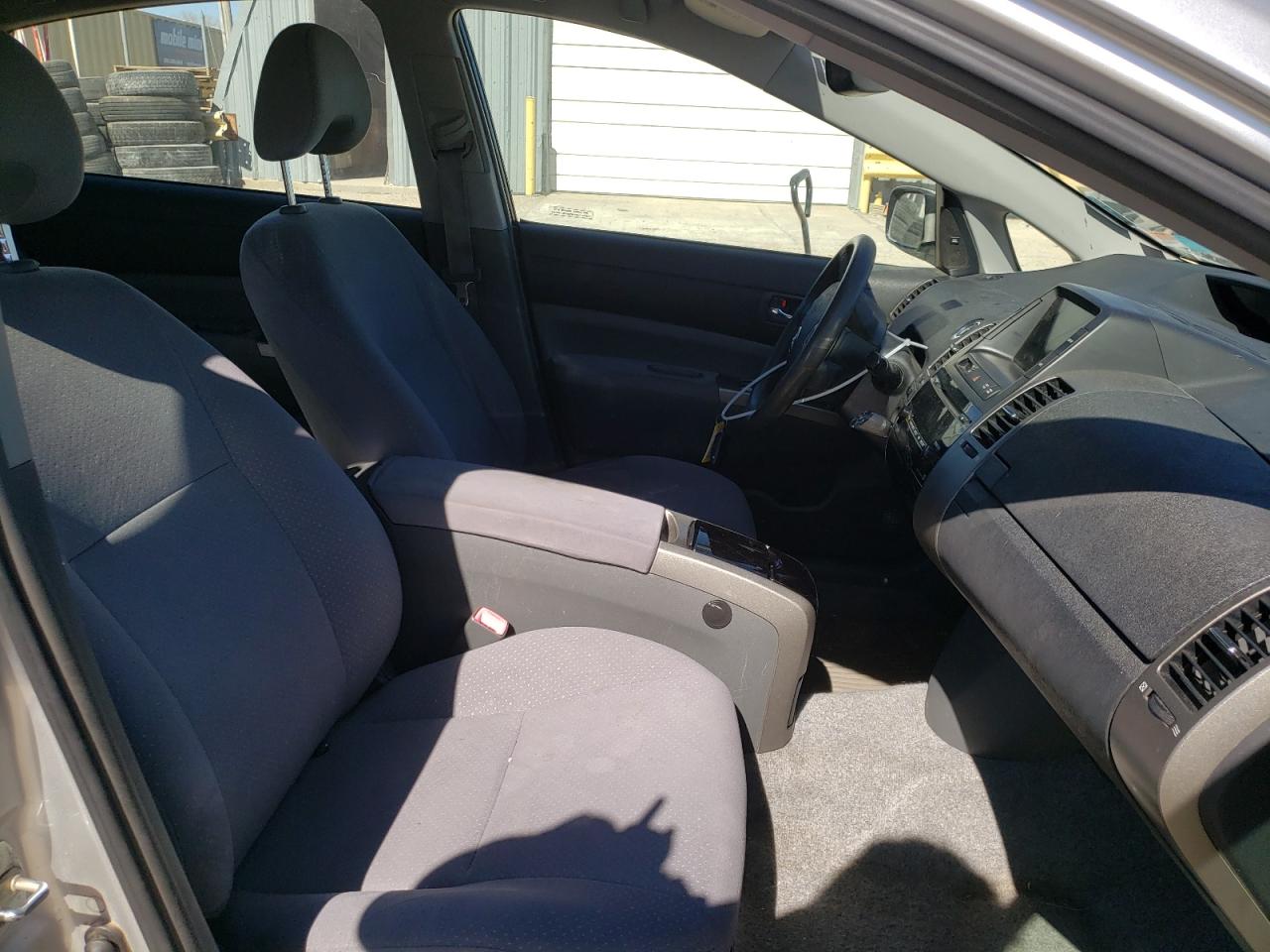 Photo 5 from auction – 2008 TOYOTA PRIUS with VIN JTDKB20U983307159