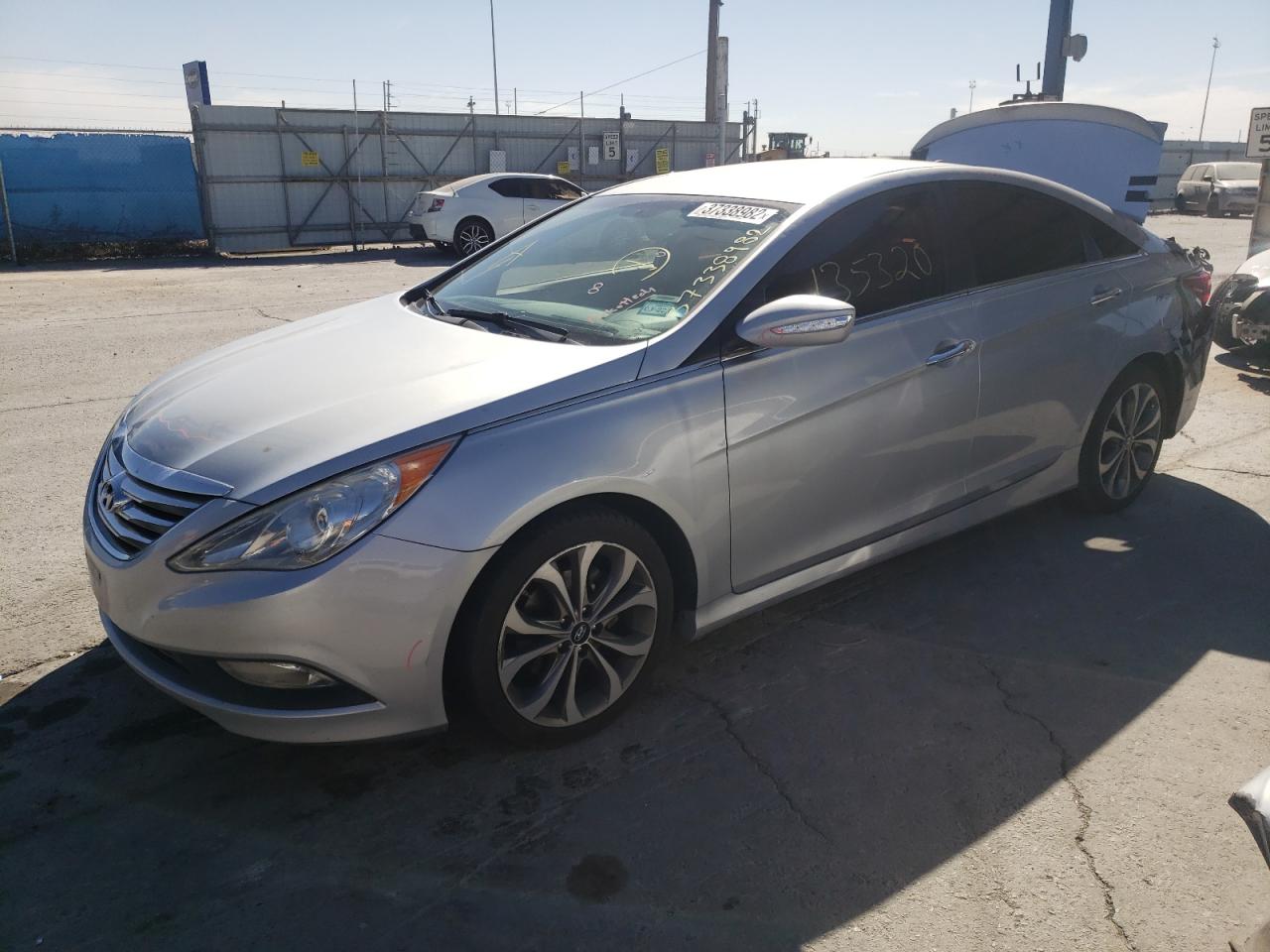 Photo 2 from auction – 2014 HYUNDAI SONATA SE with VIN 5NPEC4AC9EH821850