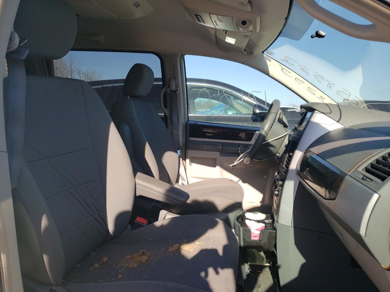 Photo 5 from auction – 2009 DODGE GRAND CARA with VIN 2D8HN54189R655600