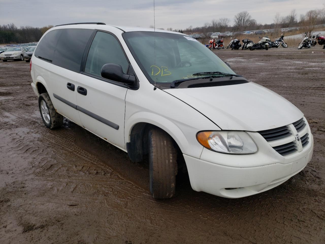 DODGE GRAND CARA 2007 with VIN 1D4GP24R77B257480 - Photo from auction
