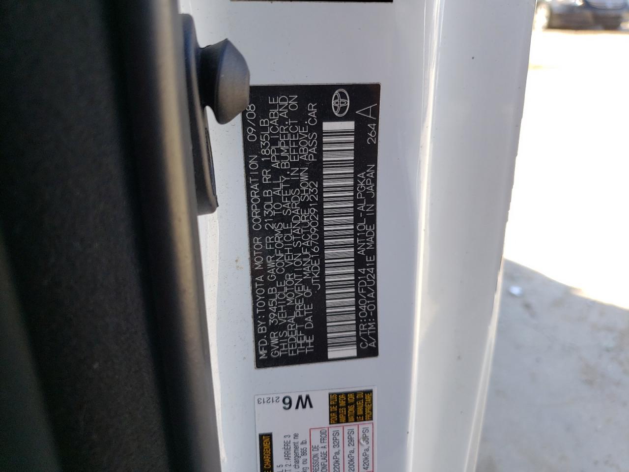 Photo 10 from auction – 2009 TOYOTA SCION TC with VIN JTKDE167090291232