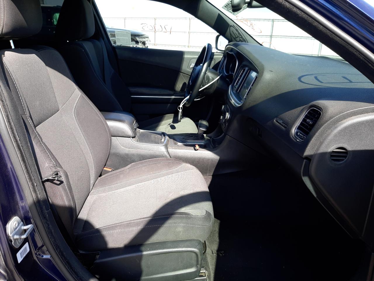 Photo 5 from auction – 2015 DODGE CHARGER SX with VIN 2C3CDXHG9FH734253