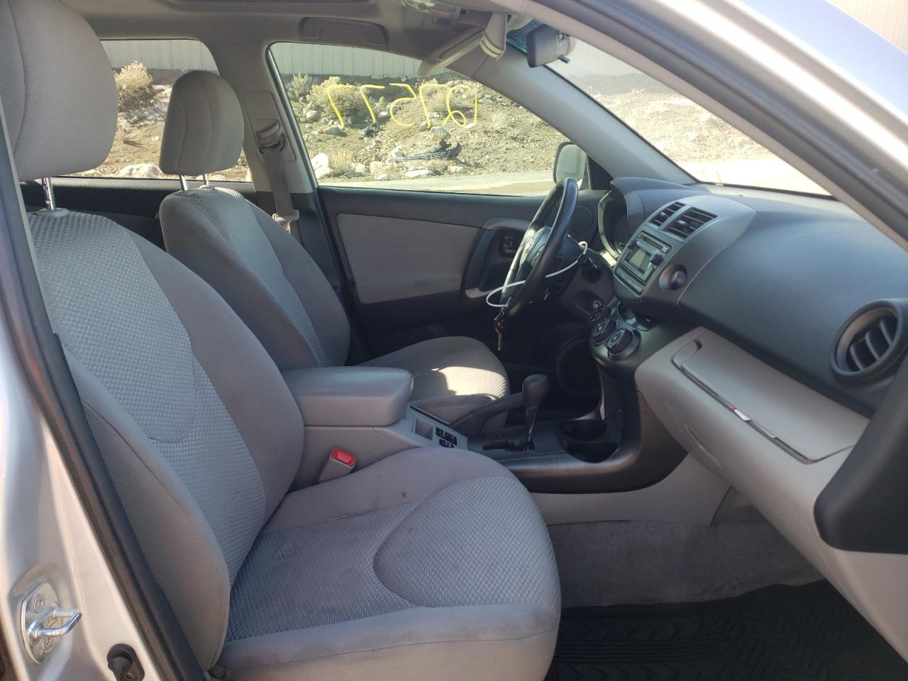 Photo 5 from auction – 2012 TOYOTA RAV4 with VIN 2T3BF4DVXCW237955