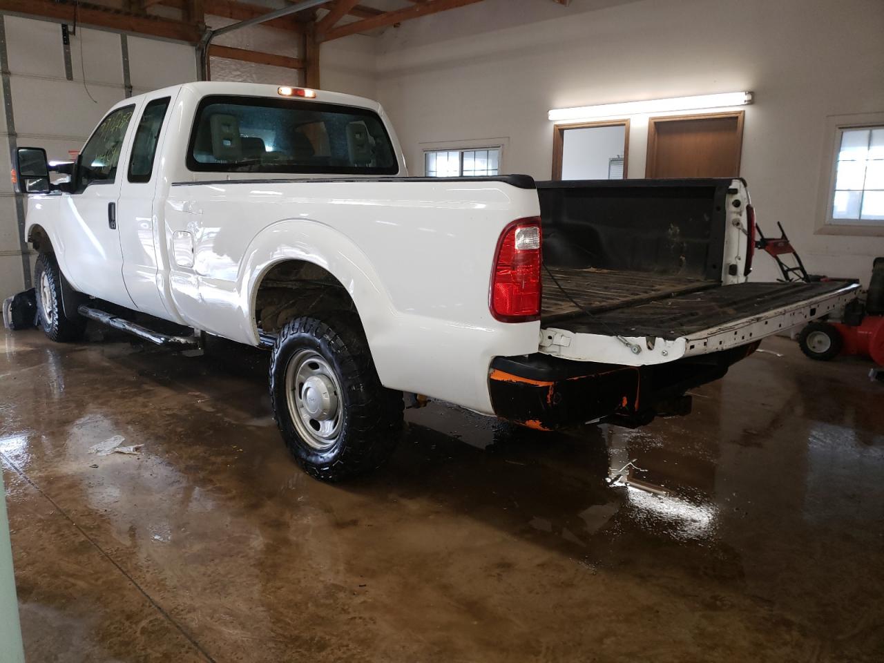 Photo 3 from auction – 2012 FORD F250 SUPER with VIN 1FT7X2B62CEA41390