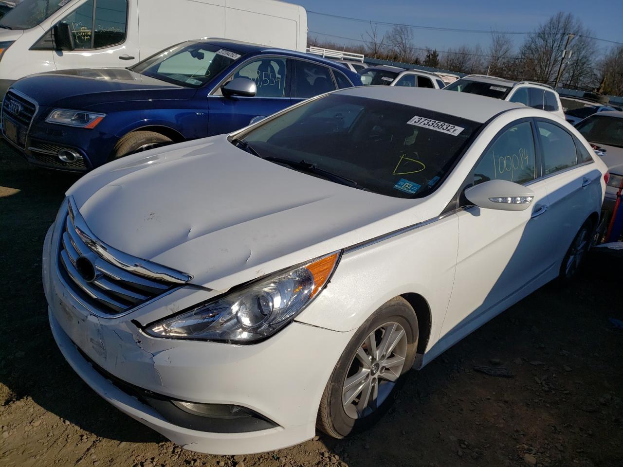 Photo 2 from auction – 2014 HYUNDAI SONATA SE with VIN 5NPEC4AC0EH827441