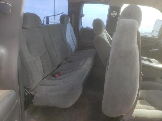 Photo 6 from auction – 2003 CHEVROLET SILVERADO with VIN 1GCHK29U73E252320
