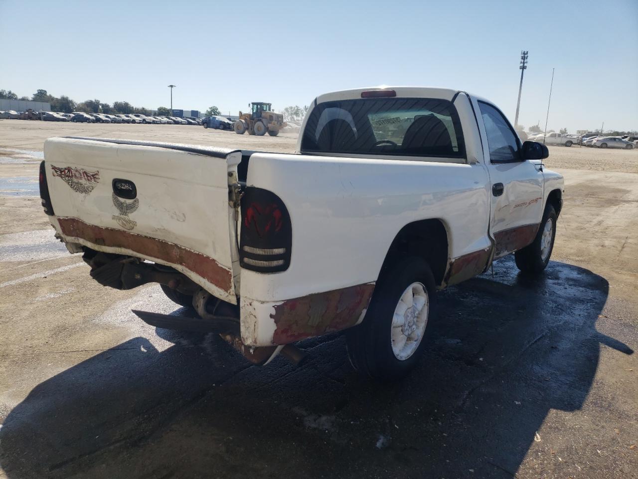 Photo 4 from auction – 1997 DODGE DAKOTA with VIN 1B7FL26P9VS312489