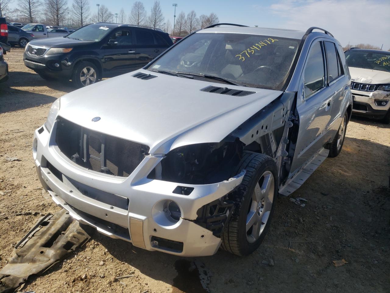 Photo 2 from auction – 2007 MERCEDES-BENZ ML 500 with VIN 4JGBB75E97A240146