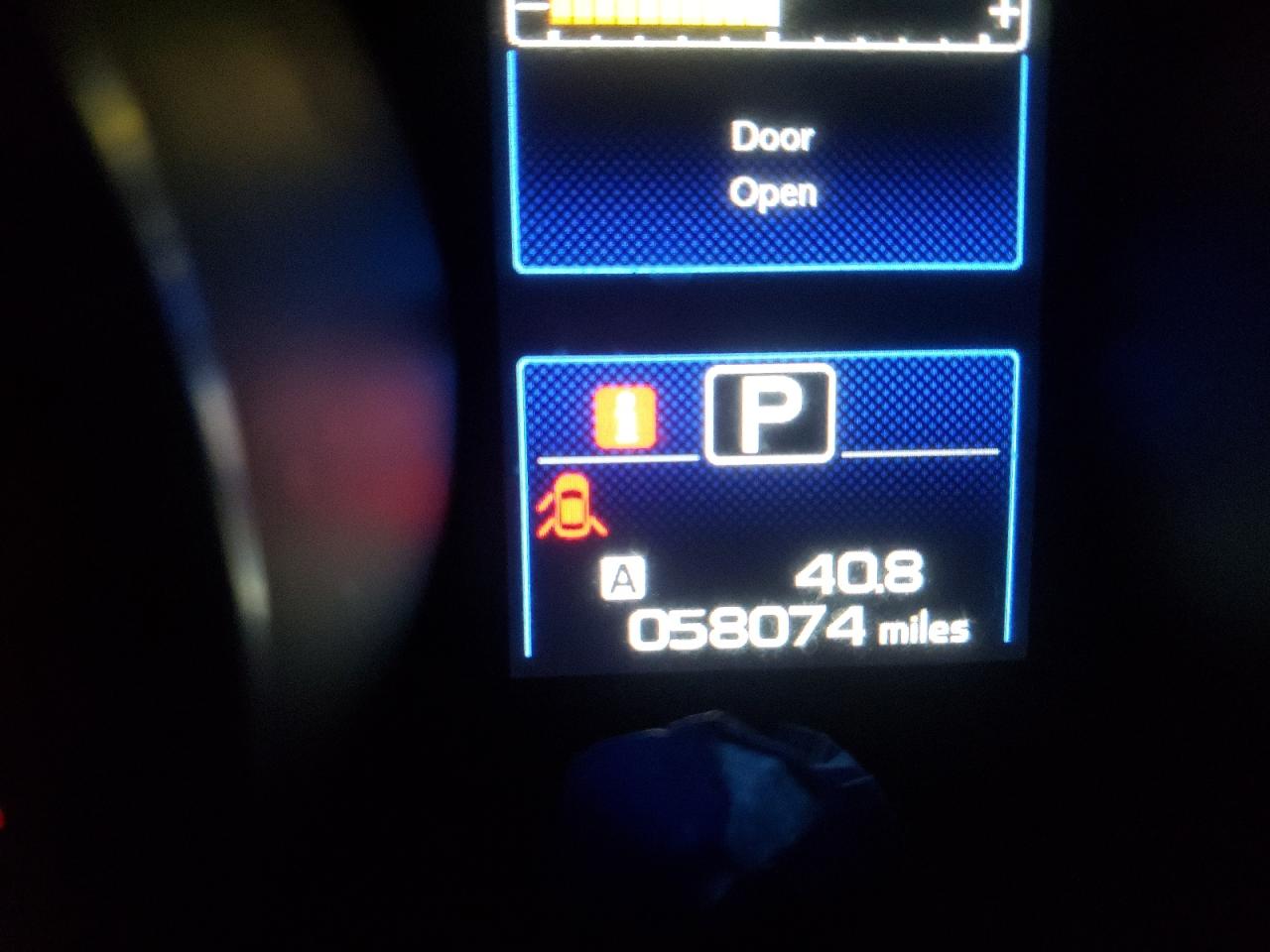 Photo 8 from auction – 2018 SUBARU OUTBACK 2. with VIN 4S4BSAAC0J3290415