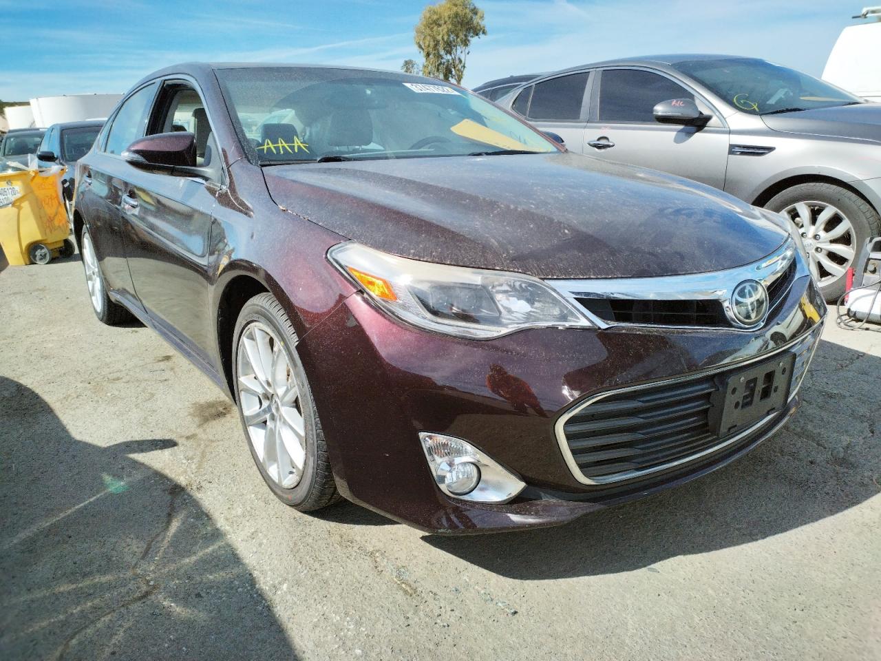 TOYOTA AVALON BAS 2013 with VIN 4T1BK1EB7DU045448 - Photo from auction