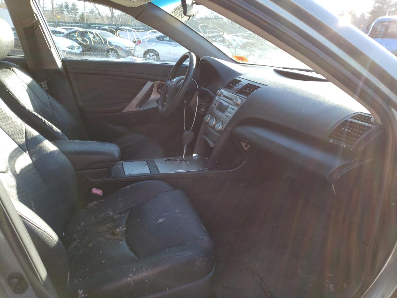 Photo 5 from auction – 2007 TOYOTA CAMRY with VIN 4T1BE46K17U550994
