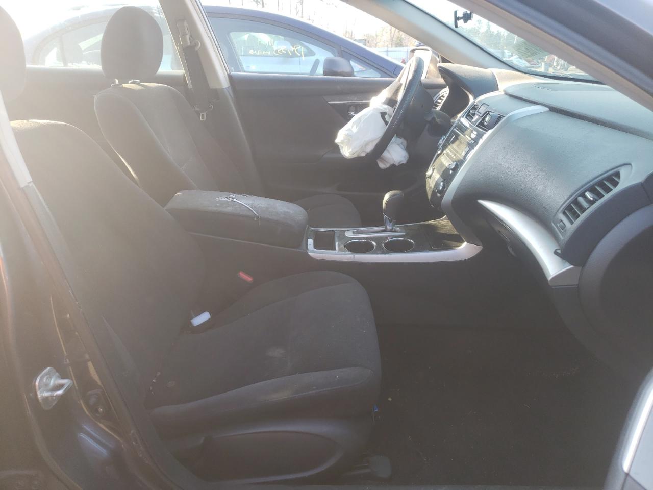 Photo 5 from auction – 2013 NISSAN ALTIMA 2.5 with VIN 1N4AL3AP6DC161052