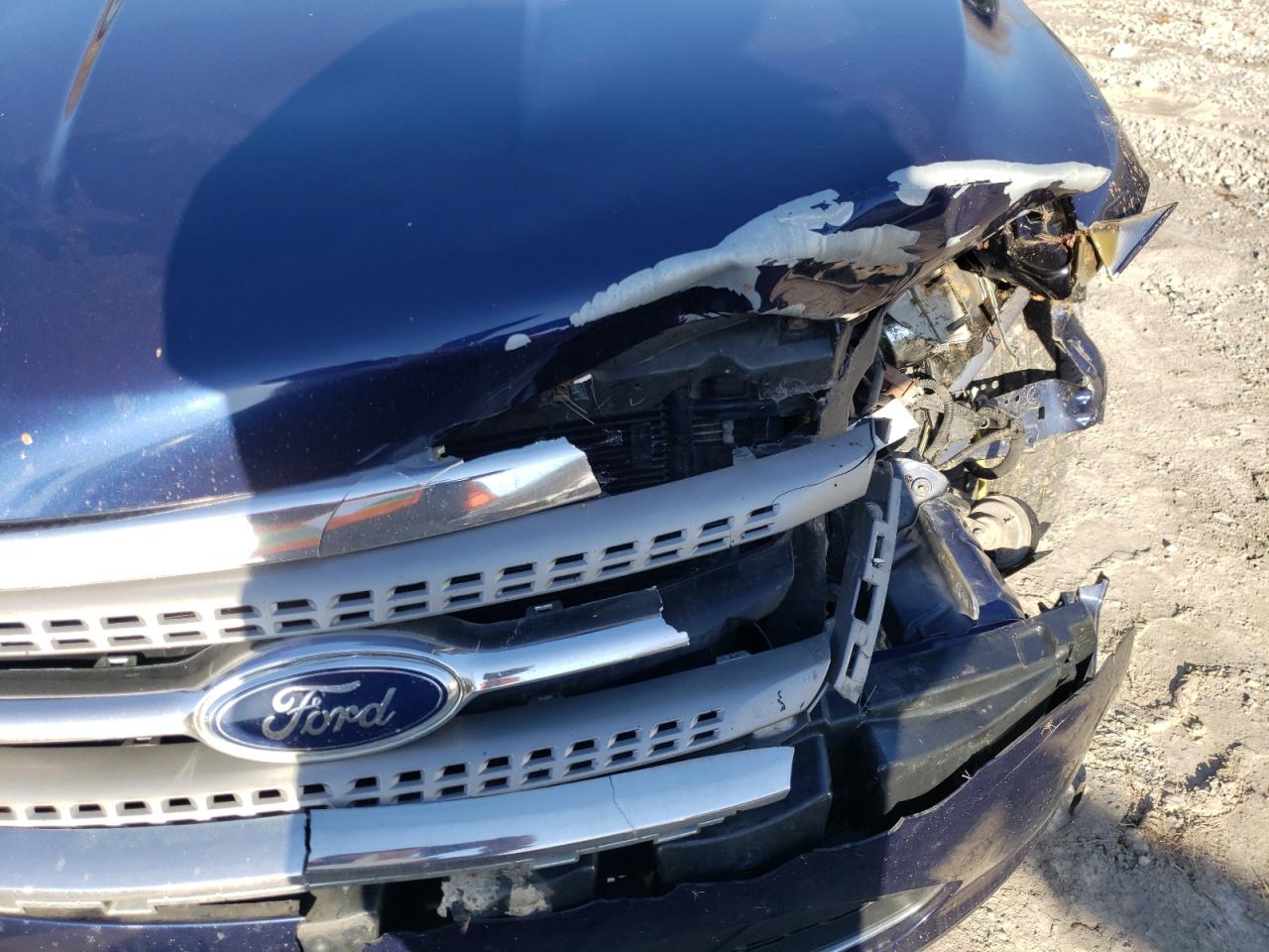Photo 9 from auction – 2011 FORD TAURUS LIM with VIN 1FAHP2JW6BG155200