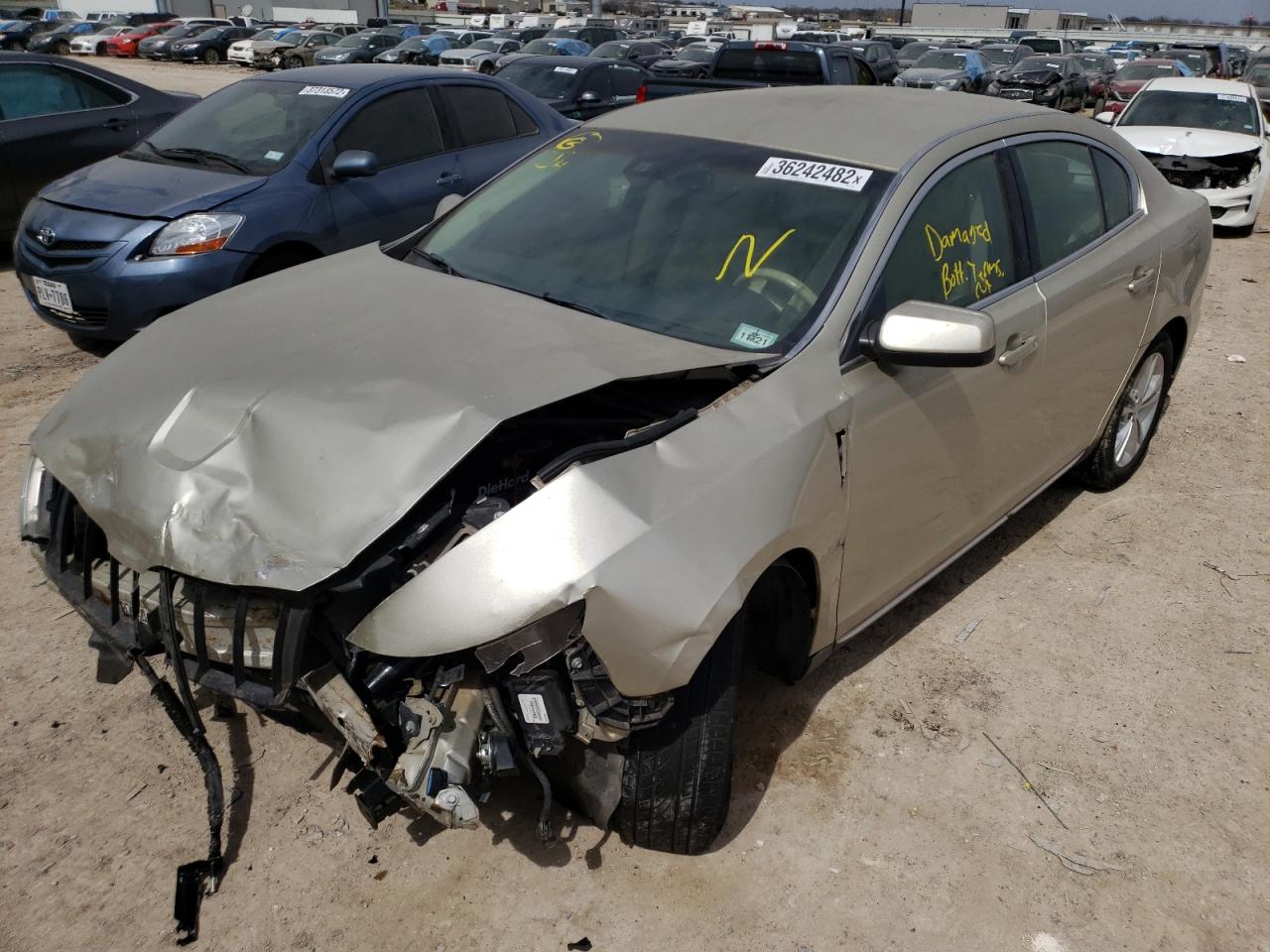 Photo 2 from auction – 2011 LINCOLN MKS with VIN 1LNHL9DR2BG607305